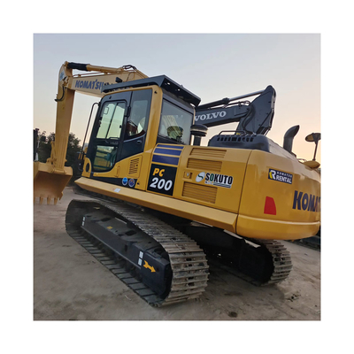 使用済み KOMATSU PC200-8 1.2CBM バケット容量を持つ水力クローラー掘削機