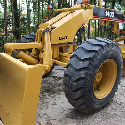オリジナル CAT 140K ホイールモーターグラダー 低作業時間とカミンズエンジン