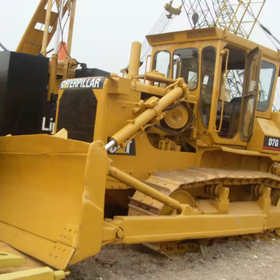 製造工場で20580KGの機械重量を持つ中古CAT D7Gクローラートラクター