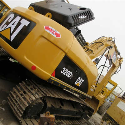 1.2CBMバケツ容量で使用された CATERPILLAR 320D掘削機