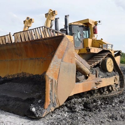 113700 KG 機械重量 2019 D6R D7R D8R D9R D11T D11R D11N クローラーブルドーザー 猫用