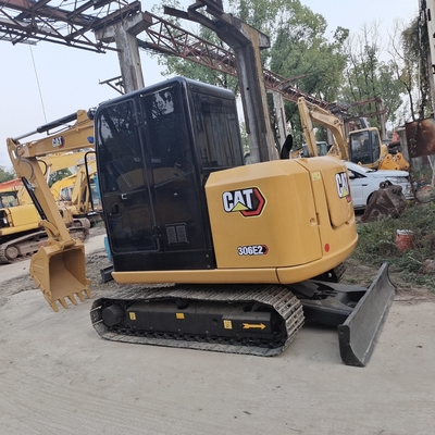 日本製 CAT 306 中古 ミニ掘削機 6トンの原型ポンプ付きの土を移動する機械