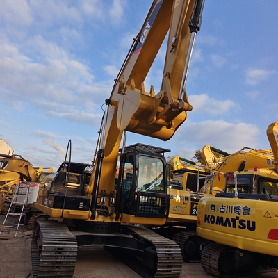 低労働時間 高エンジンパワーと日本原装部品のCat 320D掘削機
