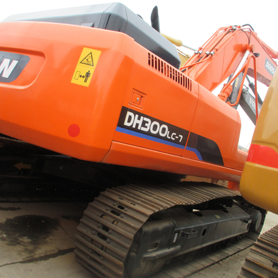 DE08TIS エンジン30トンの使用済み ドーサン DH300LC-7 エグバレーター 良好な状態 225 220 300