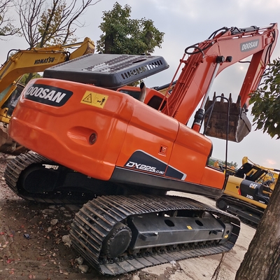Doosan DX60 DX60-9 バケツ容量0.7m3 2800時間稼働する古着掘削機