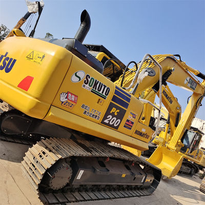 2トンの稼働重量と輸入エンジンを備えた中古のKOMATSU PC200-8掘削機
