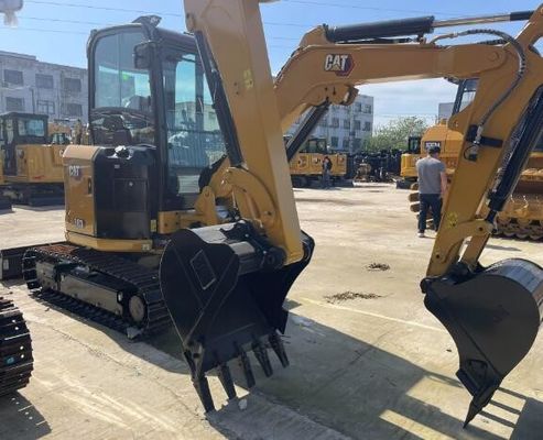 日本から輸入された二手用 CAT320D掘削機
