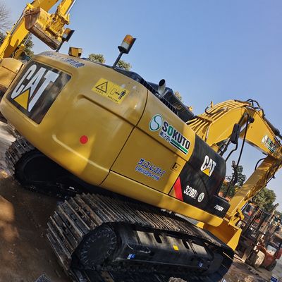 製造工場で使用された CAT 320D エグババタートップ-機械