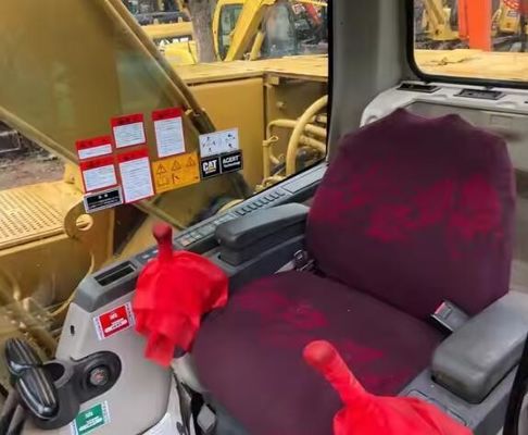 日本320C 中古カターピラー掘削機 2018年型 0.9バケット容量