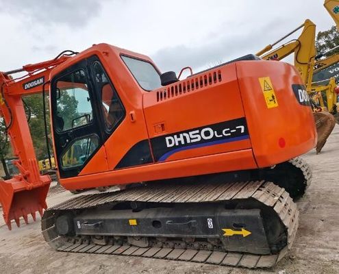 使用済みDOOSAN DH150LC-7掘削機 0.75バケツ容量と13900作業重量