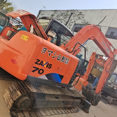 2020年 中古 掘削機 小型 ミニ Hitachi 掘削機 ZX70 状態良好